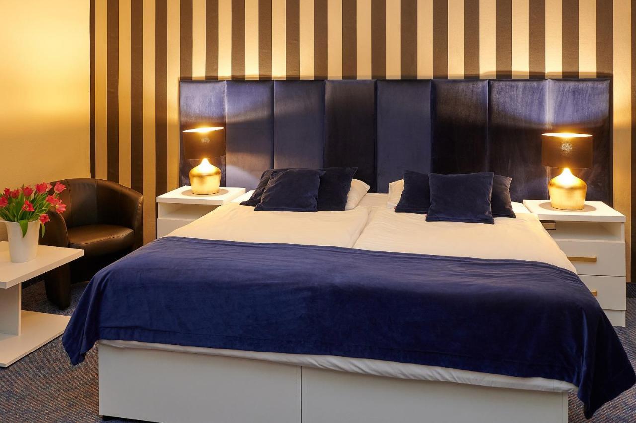 גליביצ'ה Hotel Royal מראה חיצוני תמונה
