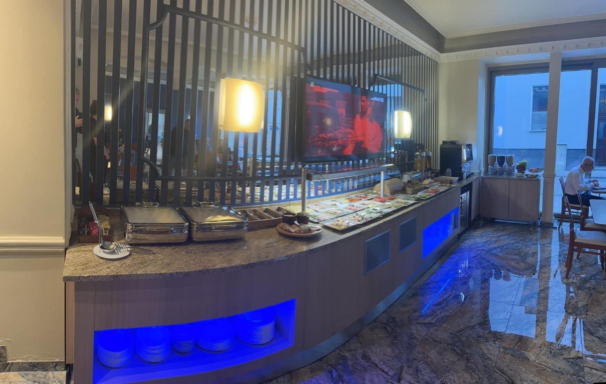 גליביצ'ה Hotel Royal מראה חיצוני תמונה